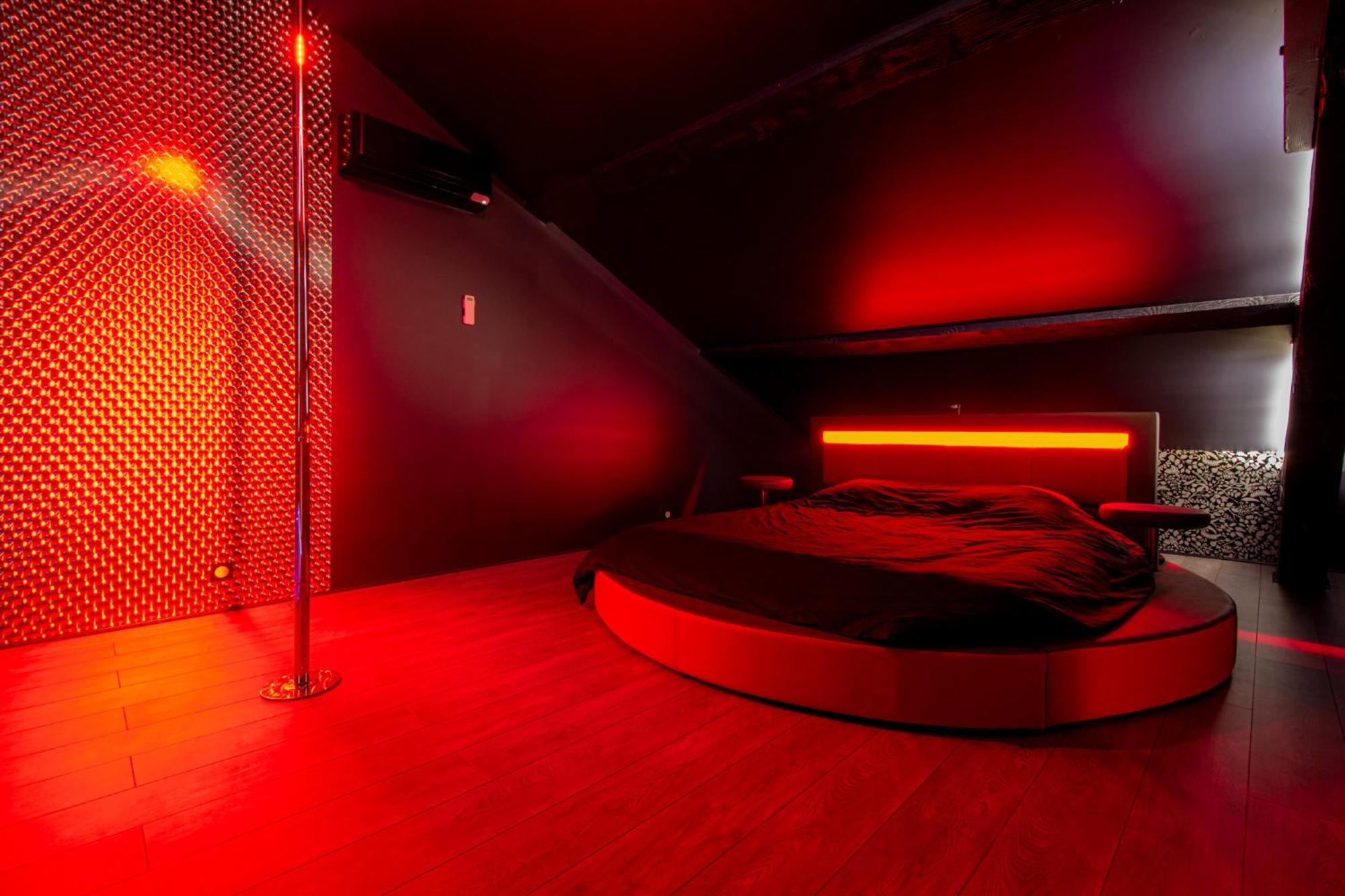Espace Evasions Loft Love Love Room Toulouse Ngoại thất bức ảnh